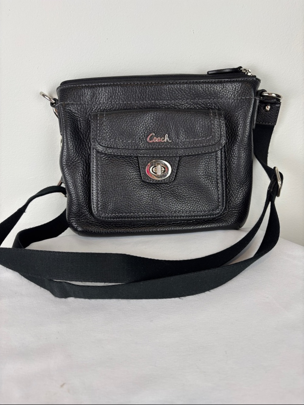 Coach Black Pebbled Leather Crossbody Bag Turn Lock Front Pocket